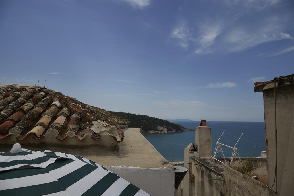 بيسْكيتْشّي B&B Palazzo Della Torre المظهر الخارجي الصورة